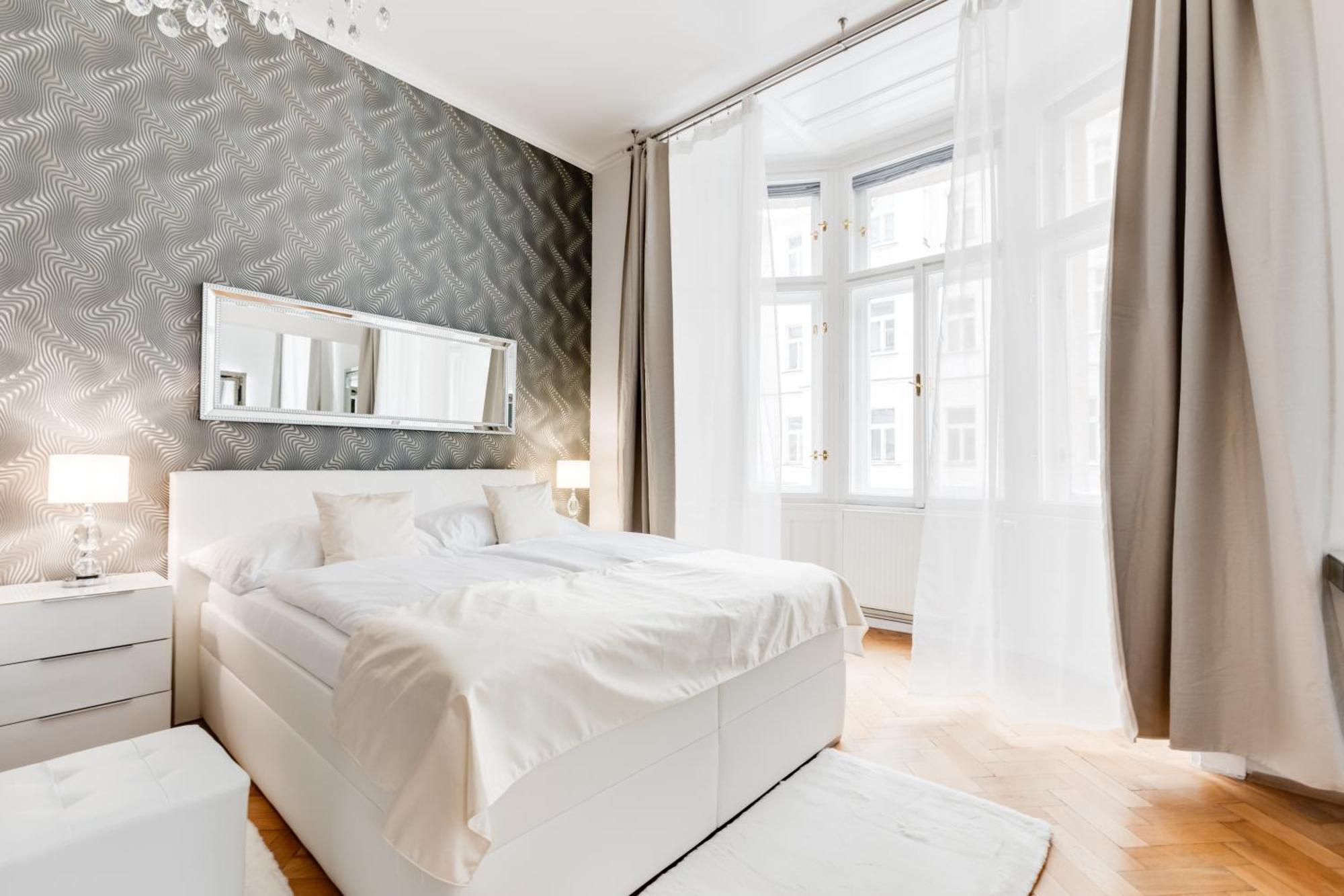 Luxury Riverside Apartments In The Center Of プラハ エクステリア 写真